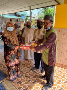 Sumbangan Barangan Dapur kepada Asnaf Ramadhan 2021 11